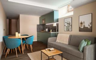 Limehome Vitoria Palacio de los Álava-Velasco - 1