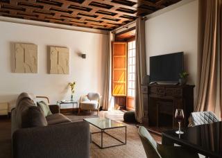 Limehome Vitoria Palacio de los Álava-Velasco - 7