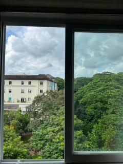 Staycation condo with pool near SM Tungko, Bulacan - 5