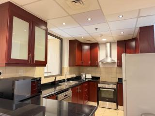 Spacious 1BR Apt on JBR Beach near Mall & Metro - By Sunkissed Holiday Homes - 4