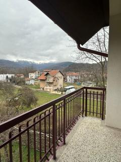 Te Pishat - 1