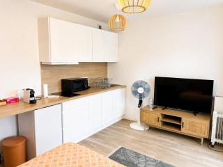 Studio cosy - 15 minutes from Paris and CDG Airport - 8