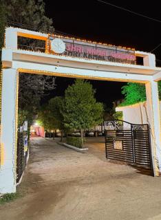 FabHotel Shri Kamal Garden - 8