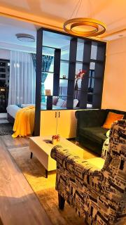 modern fully furnished studio apartment in kileleshwa with unbeatable city views - 0
