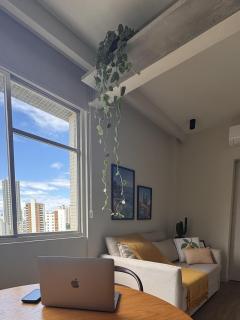 Quarto e sala no coração da Barra - 8