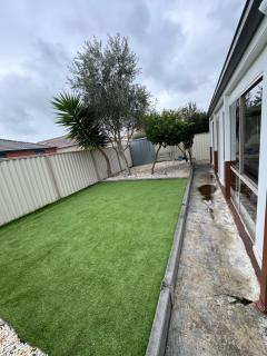 Beautiful home in Pakenham - 8