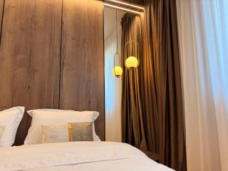 Warm Central ApartHotel - 4