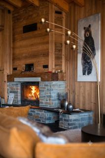 Chalet Luxe spacieux, Piscine chauffée, vue lac et montagnes, proximité immédiate pistes - 4