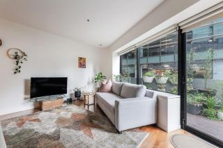 Skyline Terrace Central CBD Escape with City Views - 5