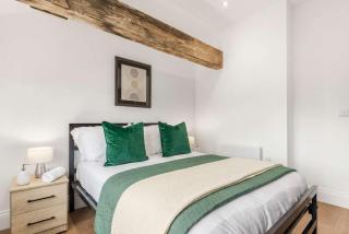 Modern & Bright 1 Bedroom Apartment in Sheffield - 9
