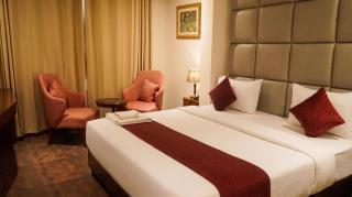 The Chapter Hotel, Vasant Kunj Opposite Fortis Hospital Near ILBS - 2