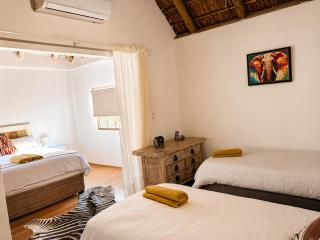 Sounds of Kruger Safari Villa - 3