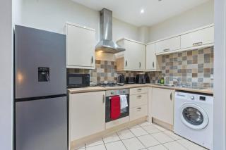 Derby City Living | 2-Bedroom Flat | Sleep 6 - 8