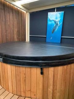 Relax and Unwind with Private Hot Tub in Rosebud - 4