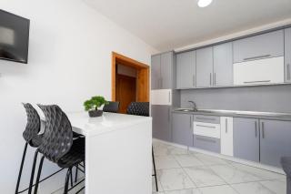 Apartments Lavaran Vir - 3