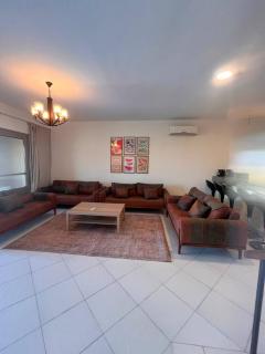 Comfy 3BR in Verdi Ideal for Groups & Families - 6