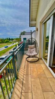 80 m2 Rootfop Apartment with Balcony & Free Parking - 7