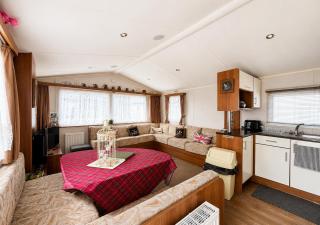 6 Berth Caravan With Decking At Suffolk Sands Holiday Park Ref 45040G - 3