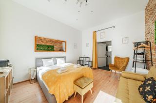 Central Apartment with Free Parking - 8