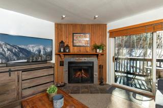 Snow Flower 146 by Park City Lodging - 7