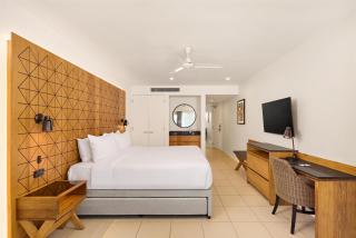 Radisson Blu Resort Fiji - 7