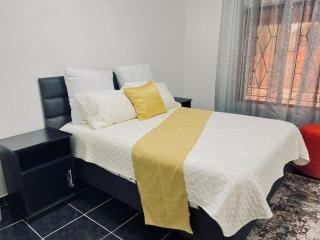 Fallsdale Apartments - 2