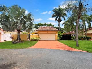 Ten Palms Vacation Home - 0