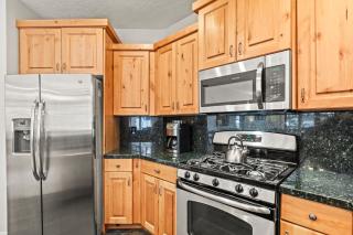 Town Pointe C101 by Park City Lodging - 9