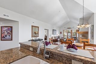 Town Pointe B205 by Park City Lodging - 5