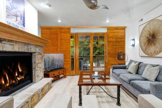 Town Pointe B102 by Park City Lodging - 0