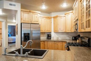 Town Pointe A202 by Park City Lodging - 1