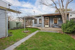 Country Cottage Heart of Brunswick - Melbourne - 7