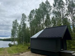 Aurora Glass Cabin & Lakeside Villa with Sauna - 6