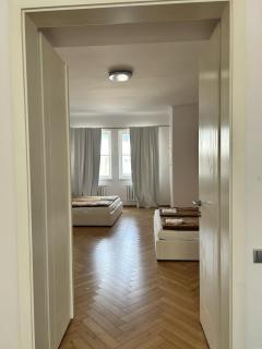 Radlinskeho By Ellements, Spacious Old Town Home - 2