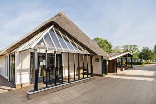 Stylish 4-person chalet in Betuwe, Zennewijnen - 6