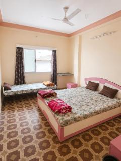Shivalay Home Stay - 6