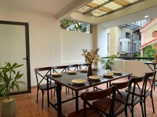 Gon De Home Ham Nghi - 1