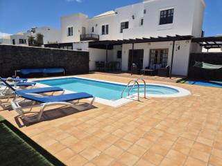 Villa Adel, Oasis de paz con piscina climatizada - 9