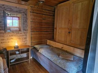 Log home in the woods - 6