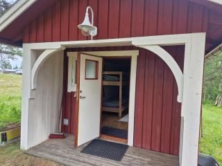 Log home in the woods - 3