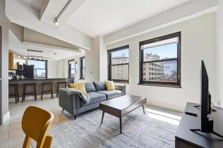 2 BR Iconic Detroit High-Rise Loft - 9