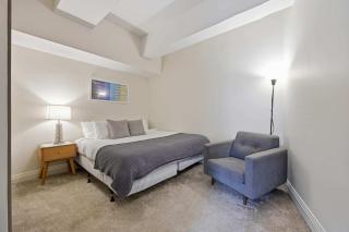 2 BR Iconic Detroit High-Rise Loft - 3