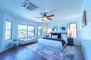Spacious 4BR Retreat HTD POOL WiFi - Casa Grande - 8