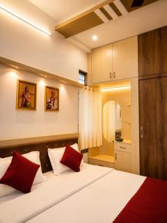 Luxury 5BHK Private Villa with Pool, Jacuzzi, Theater - 1