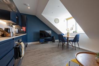 The Golden Harbour | Luxury Apartment - 0