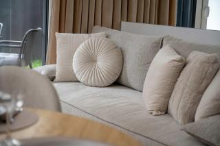 Nowoczesny Apartament z Tarasem i Parkingiem by Noclegi Renters - 5