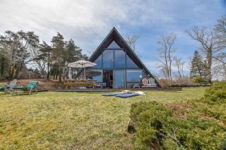 Dream Waterfront A-Frame in Orleans - 9