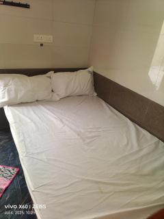 Vasavi residency home stay - 4