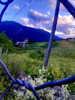 Gugas cottage and guest house in Lakhiri - 9