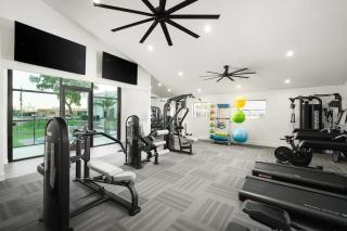 Central Stay with Pool Gym Parking Balcony WD - 2